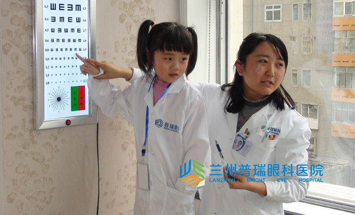 我是小醫生，我要家人都健康