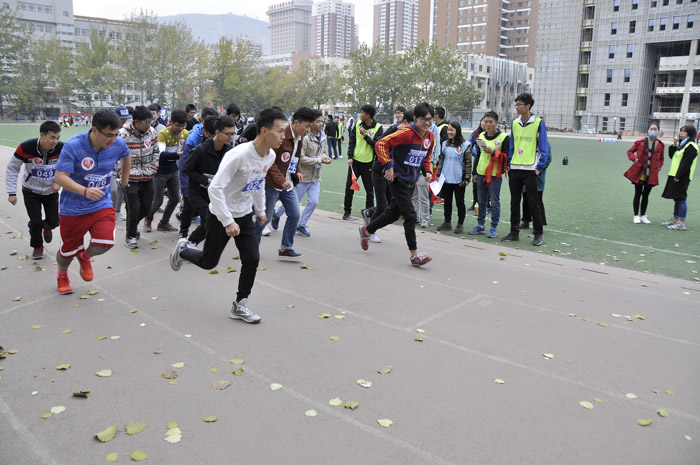 助力夢想為愛奔跑活動走進蘭州大學醫學院